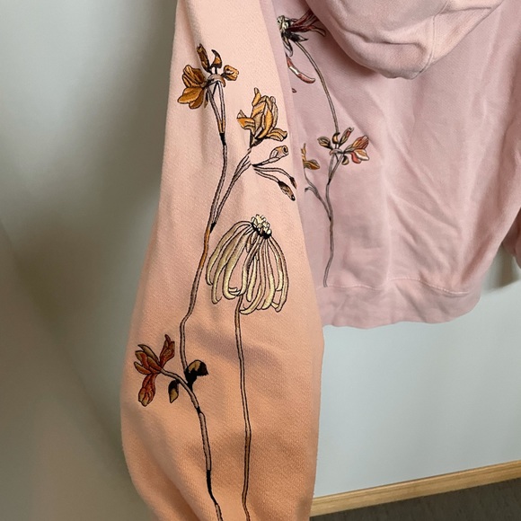 Aritzia Hoodie Size S - Picture 3 of 4